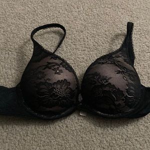 Victoria’s Secret size 36B black and lace bra. Body by Victoria push up bra.